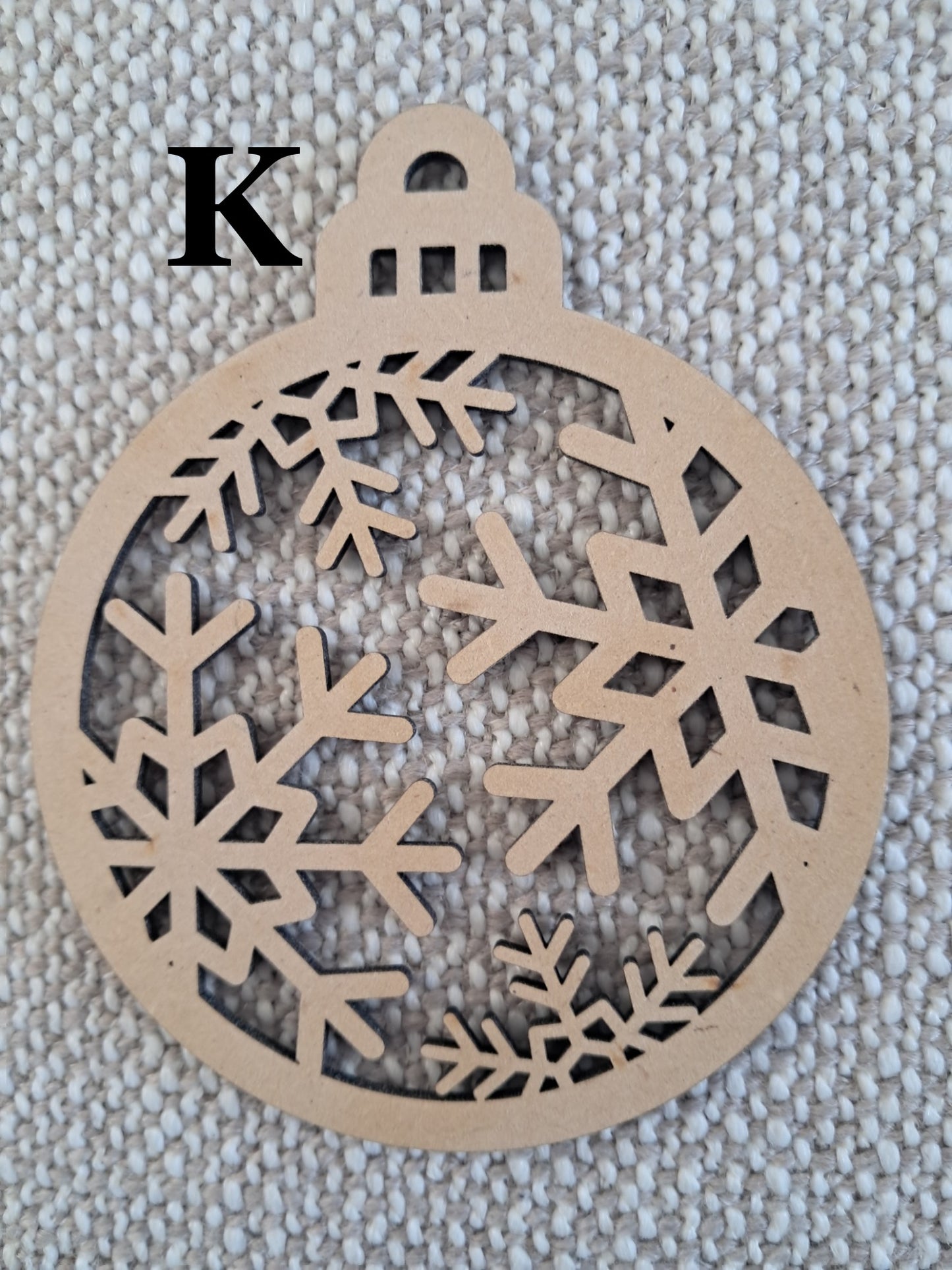 DIY - 10cm Christmas Baubles, Wooden, Tree Decoration, Laser Cut Ornaments - Urban Vibe Studio