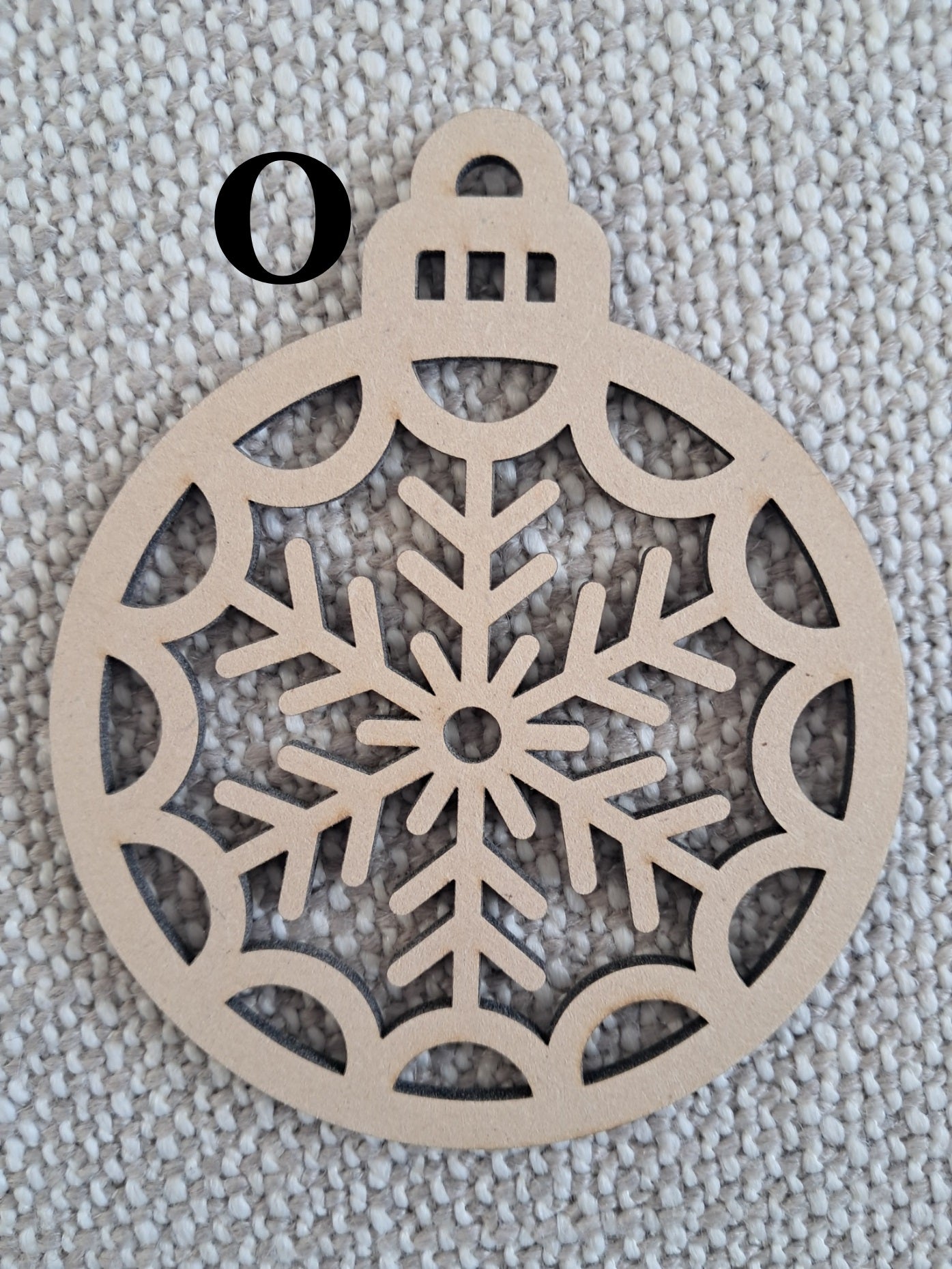 DIY - 10cm Christmas Baubles, Wooden, Tree Decoration, Laser Cut Ornaments - Urban Vibe Studio