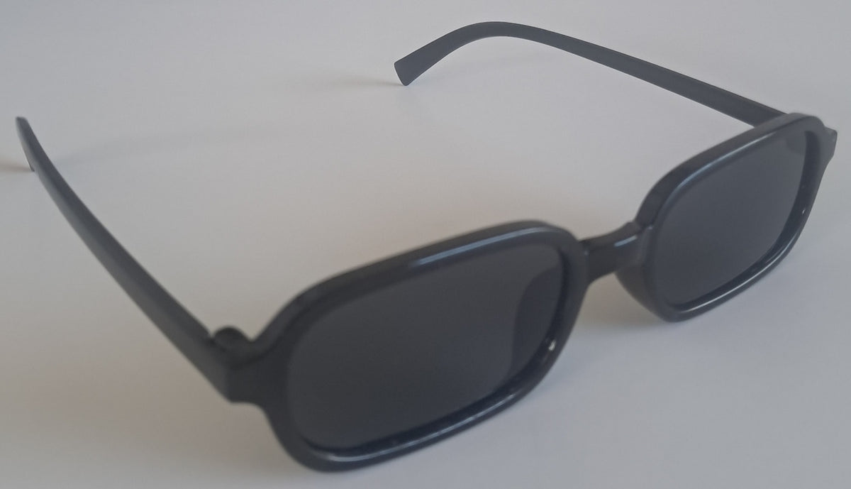 Great Value - Slim Retro - Everyday Sunglasses - Urban Vibe Studio