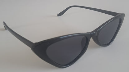 Great Value - Slim Retro Cats Eye - Everyday Sunglasses - Urban Vibe Studio